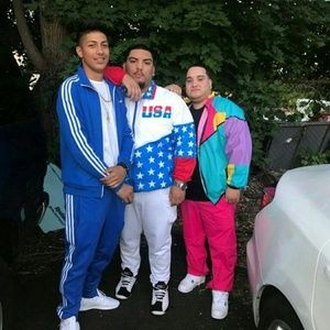 Meet your Posher, Eli